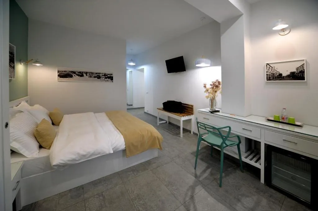 Apartahotel Konak Rooms L Skanderbeg Square Tirana