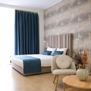 3* Otel Golden ,